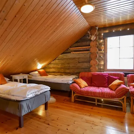 Yllaeshilla Holiday home *