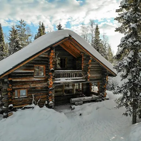 Yllaeshilla Akaslompolo